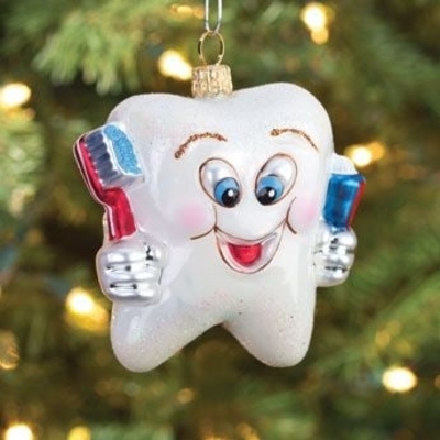 В новый год с красивыми зубами!